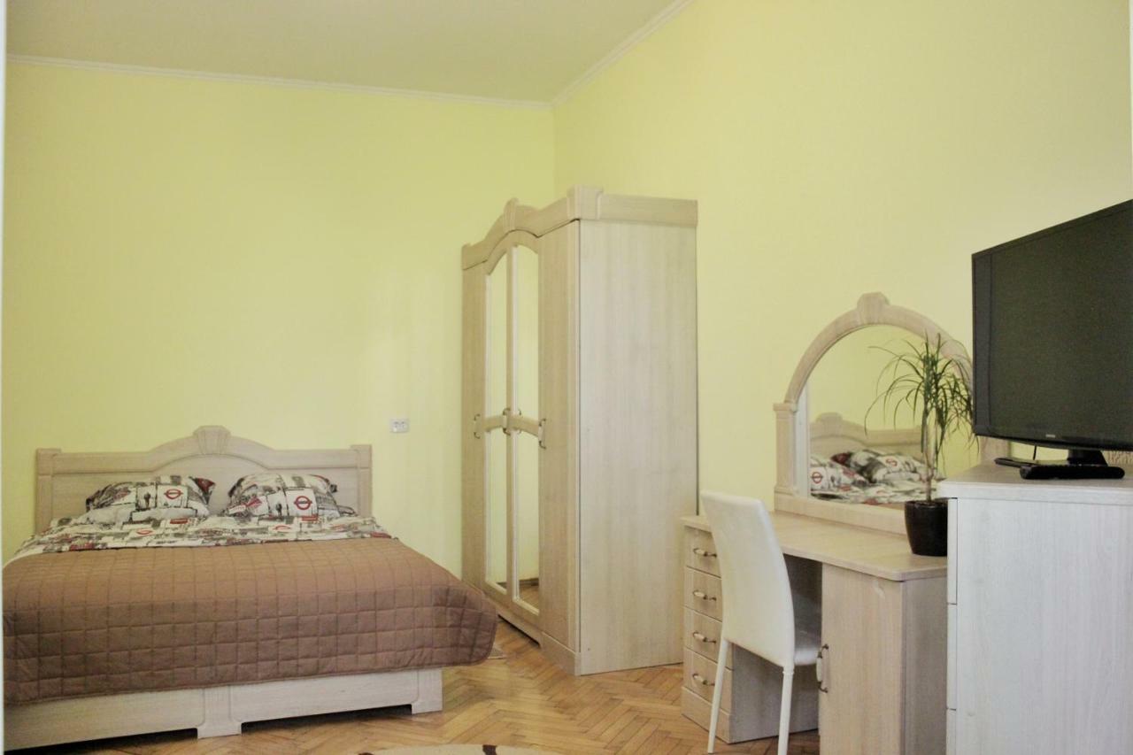 Квартира По Вул.Огієнка 13/5 Lviv Kültér fotó